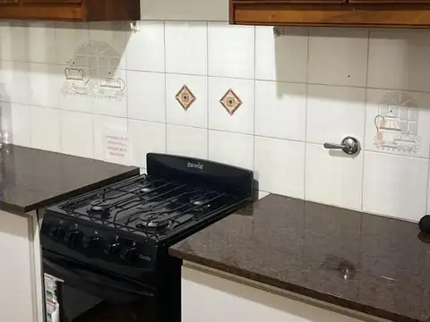 Depto Tipo Casa en Alquiler de 3 ambientes