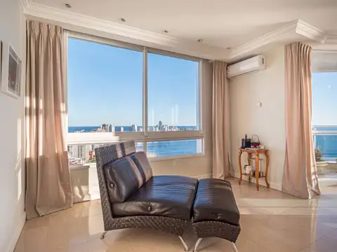 Departamento en Venta en Punta del Este, USD 3.900.000