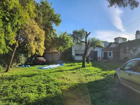Casa 2 ambientes con 1 baño