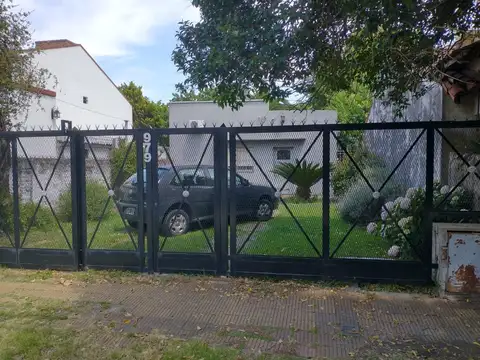 Olegario Víctor Andrade 900