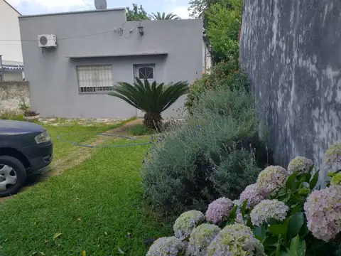 Casa en Venta en Castelar Sur, USD 120.000