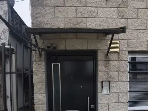 Melo 700, Piso 1