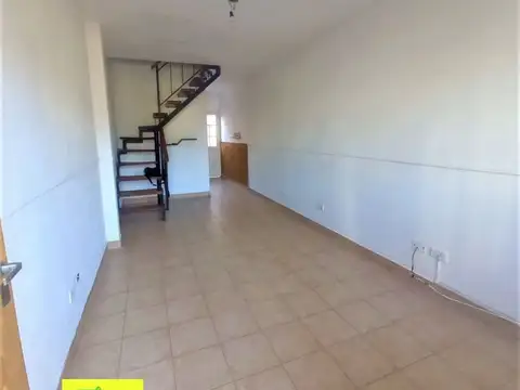 Casa en Alquiler en Ramos Mejía, $ 800.000
