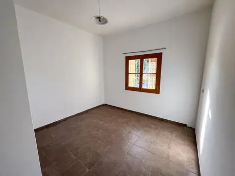 Casa en Alquiler al Oeste