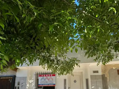 Depto Tipo Casa en Venta de 2 ambientes