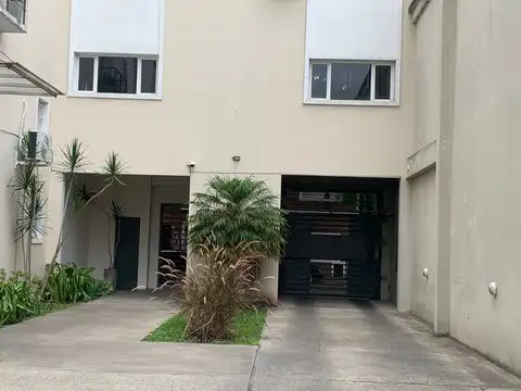 Cochera en Venta Cubierta