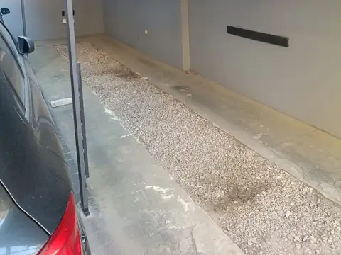 VENTA COCHERA DOBLE PORTÓN AUTOMATIZADO LANÚS ESTE