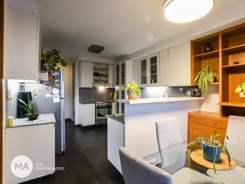 Departamento en Venta en Abasto, USD 305.000