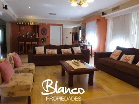 Casa en Venta de 4 dormitorios