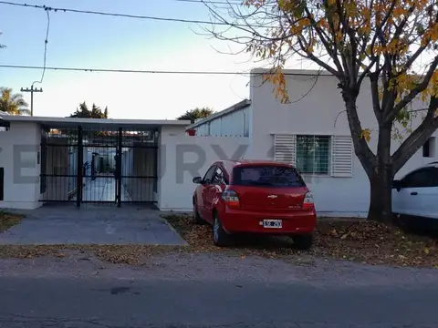 PH A LA VENTA 2 DORMITORIOS EN GONNET