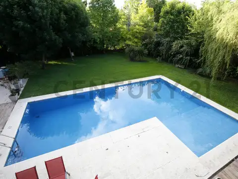 CASA EN VENTA EN GRAND BELL I - CITY BELL