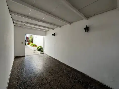 Casa en Venta en San Nicolas De Los Arroyos, USD 89.000