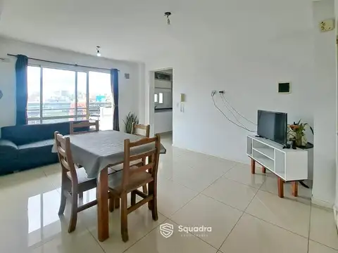 VENTA | PERMUTA - Departamento de 1 dormitorio con balcón al frente - Barrio Echesortu, Rosario.