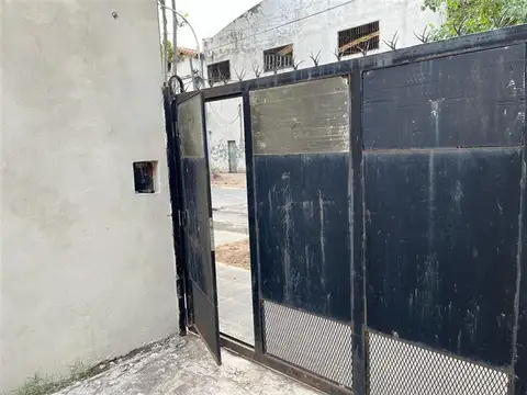 Terreno en Venta en Lanus Este, USD 83.000