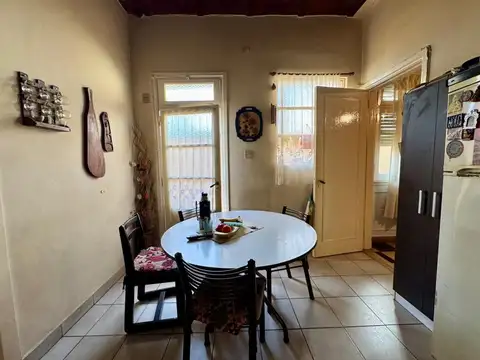 Depto Tipo Casa en Venta 56 años