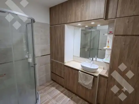 Casa en Venta en Neuquén, USD 360.000