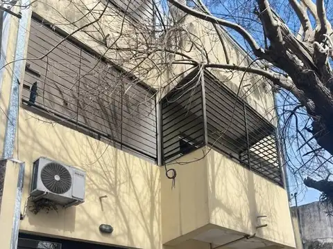 DEPARTAMENTO EN ALQUILER - SANTIAGO 1861