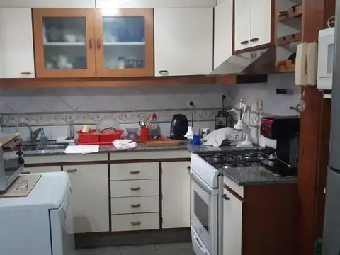 Casa en Venta en Bernal Oeste, USD 210.000