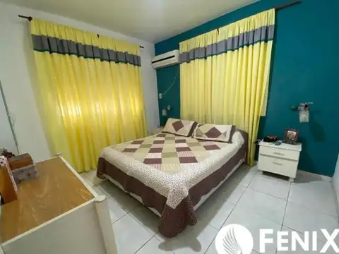 CF778 - CASA EN VENTA Z/ AV. RADEMACHER Y AV. MONTEAGUDO