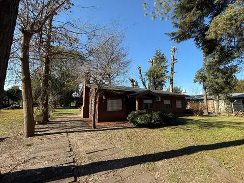 Casa en Venta con 1 cochera