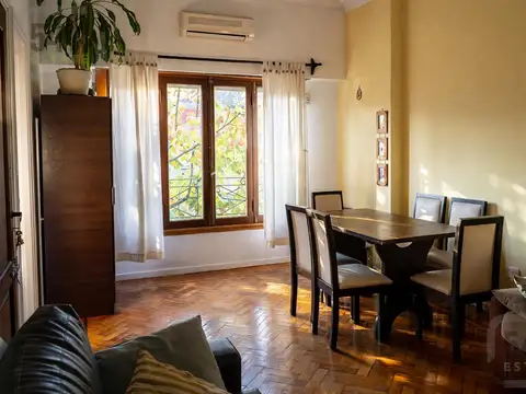 Venta Departamento 3 ambientes al frente en 1er piso con Balcon en Villa Santa Rita