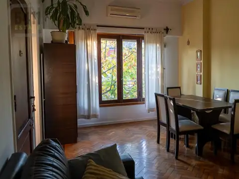 Venta Departamento 3 ambientes al frente en 1er piso con Balcon en Villa Santa Rita