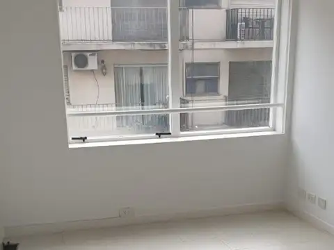 Oficina en Venta en Barrio Norte, USD 120.000