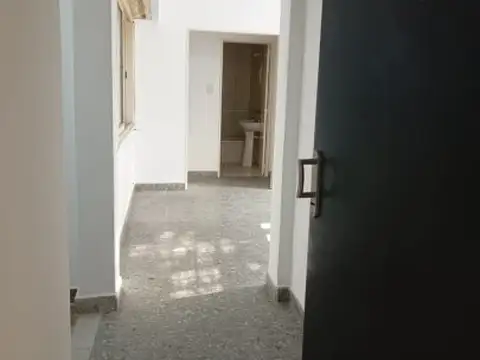 Padre Carranza 1484 , Piso 0