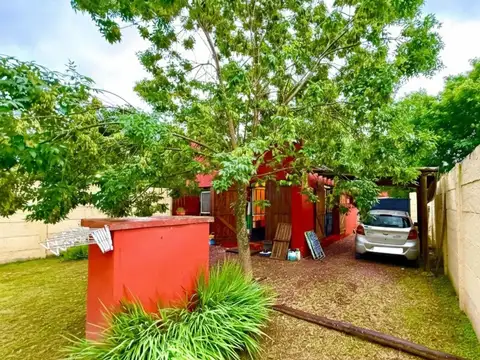 Casa 2 ambientes con 1 baño