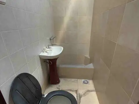 ALQUILER LOCAL COMERCIAL BARRIO SANTA LUCIA 25 M2