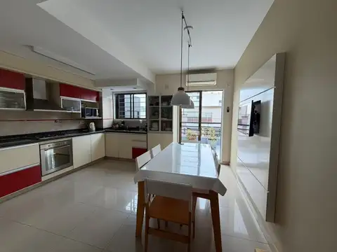 Departamento 4 ambientes con 2 baños