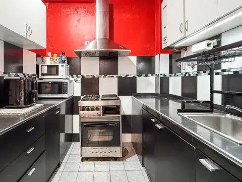 Depto Tipo Casa en Venta de 6 ambientes