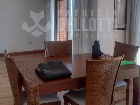 Exquisito piso de 4 dormitorios en zona plaza paso - La Plata