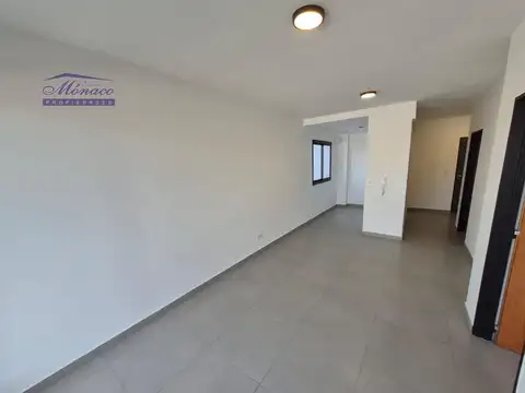 Departamento en Alquiler en Parque Chas, $ 780.000