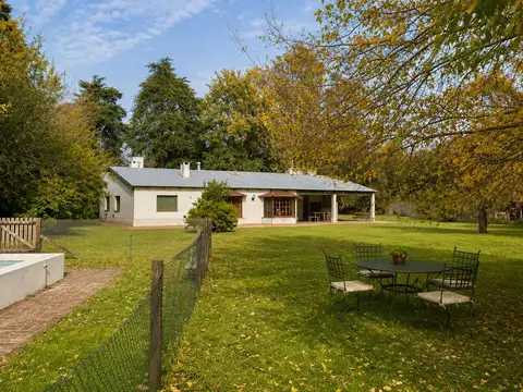 Descubrí la casa de campo de tus sueños en La Araucaria| Lobos