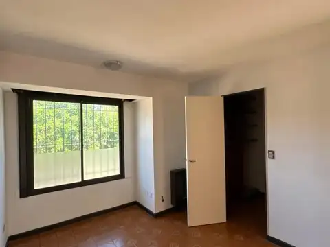 Venta Casa 5 Ambientes  San Antonio De Padua