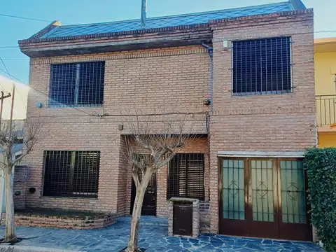 Venta Casa 5 Ambientes  San Antonio De Padua