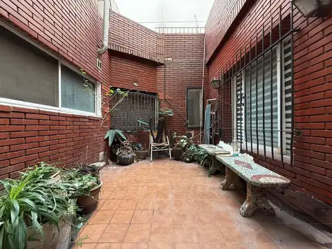 Depto Tipo Casa en Venta de 4 ambientes