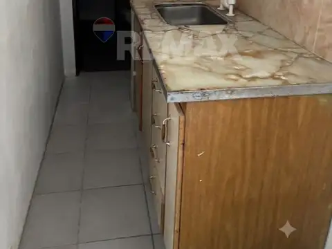 CASA PREFABRICADA Y DUPLEX EN BARRIO ACCESO SUR