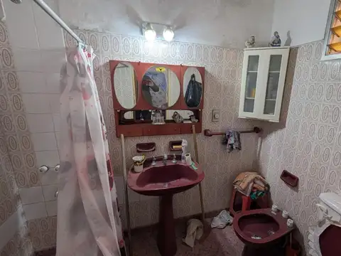 Venta Casa 2 Amb Lanús Oeste Mármol al 700 Financiación Prop