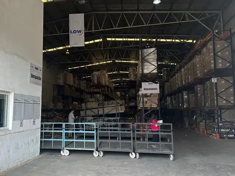 Galpon en Alquiler A Estrenar