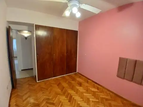 Departamento en venta 3 ambientes con patio. Villa Devoto