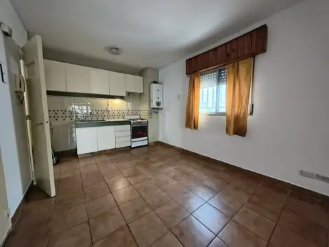 Departamento en Alquiler en Centro, $ 350.000