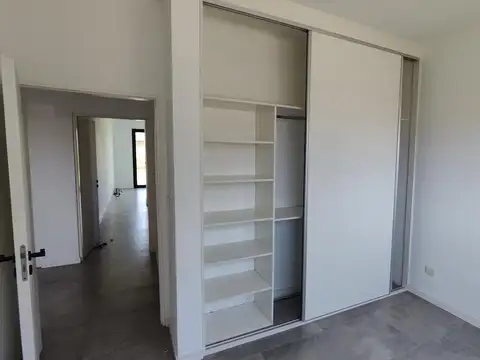 Casa en Alquiler de 3 dormitorios