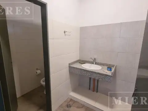 Galpon en Alquiler 1 año