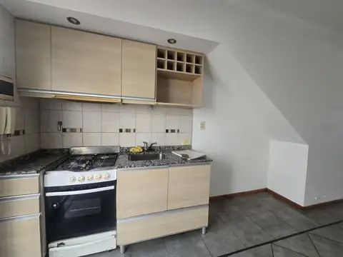 Depto Tipo Casa en Venta de 1 dormitorio