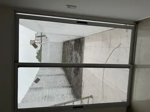 Departamento de dos ambientes con fondo propio o terraza privada tipo ph . Anticipo y cuotas ! Cocheras disponibles