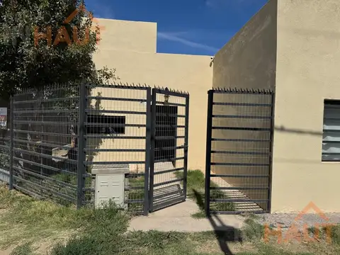 Vendo Casa, Loteo Los Alamos, Valentina Sur Rural, Neuquen