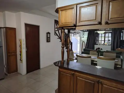 Depto Tipo Casa en Venta 16 años