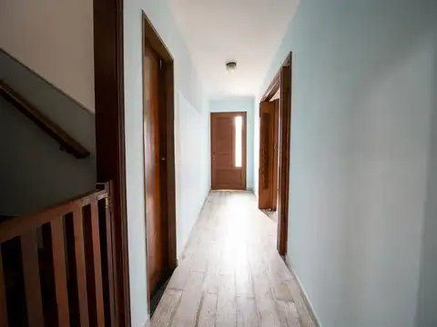 Casa en Venta 4 ambientes con pileta / Wilde